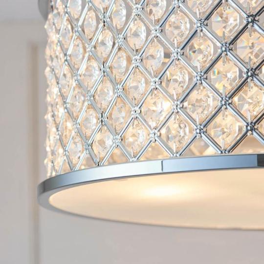 elegans ezust mennyezeti lampa krom luxus uveg kristaly vilagitas nappali haloszoba konyha klasszikus eloszoba alacsony belmagassag polgari lakas lameridiana lakberendezesi aruhaz budapest.jpg